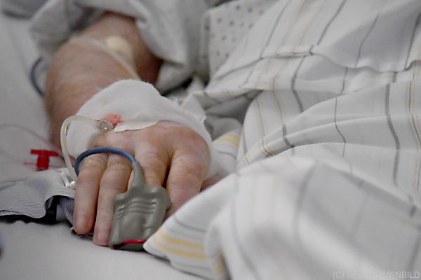Weiter rückläufige Zahlen bei den Corona-Neuinfektionen
