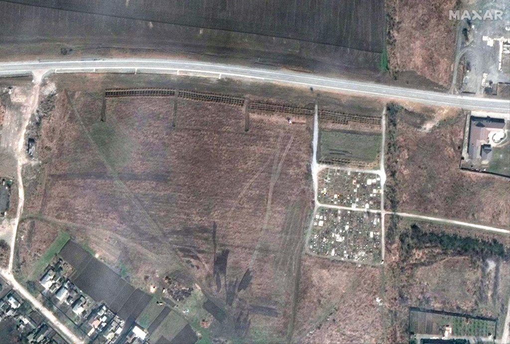 Massengräber nahe Mariupol