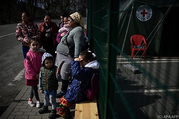 UNHCR: Mehr als 5,5 Millionen Flüchtlinge seit Kriegsbeginn