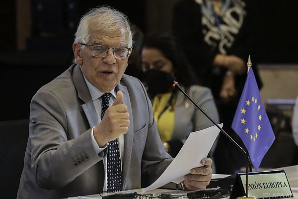 Borrell: EU-Sanktionen gegen Moskau betreffen Öl und Banken