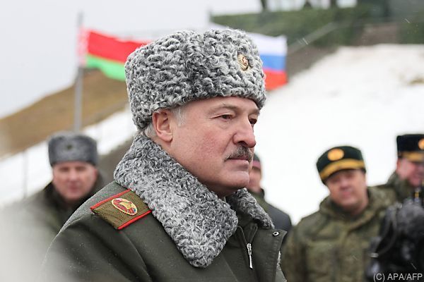 Belarus schickt Eingreiftruppe in unangekündigtes Manöver