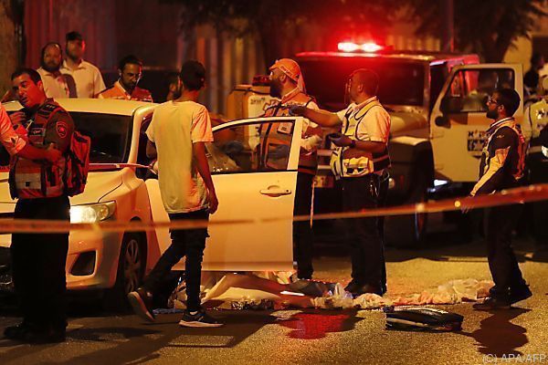 Mindestens drei Tote bei Anschlag in Israel