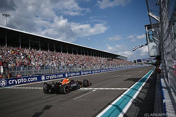 Verstappen gewinnt Formel-1-Premiere in Miami vor Leclerc
