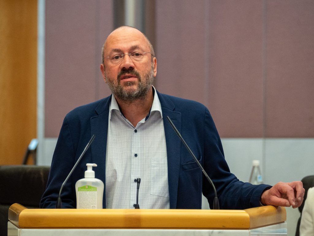 Weber: „Boden ist keine Wurstsemmel“