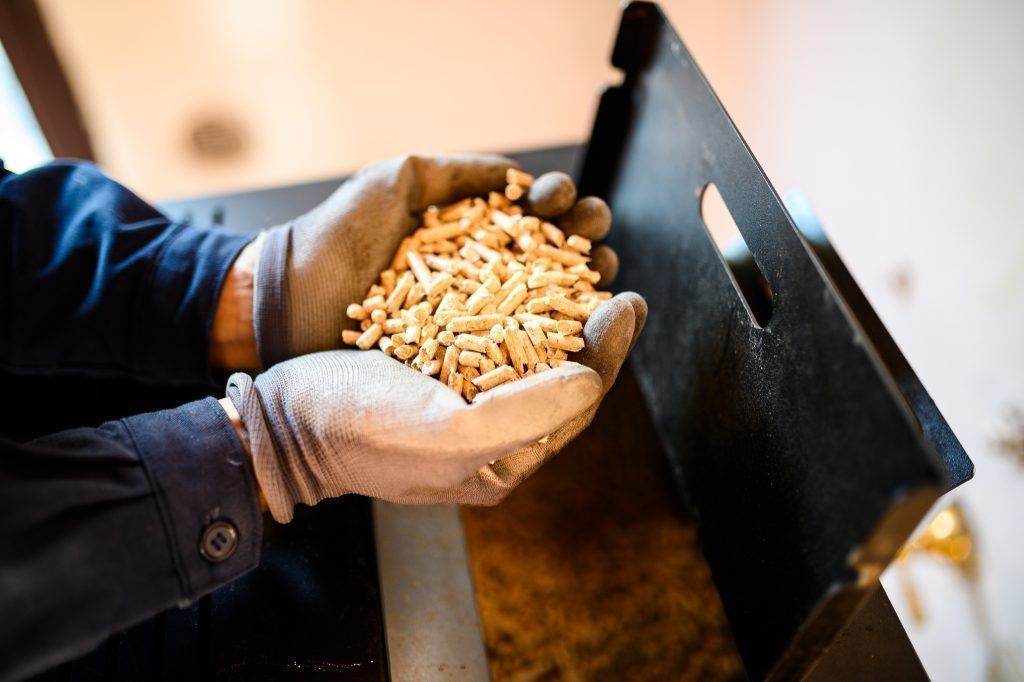 Preissprung auch bei       Holzpellets