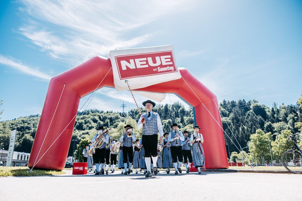 Die NEUE feierte ihr 50-jähriges Bestehen
