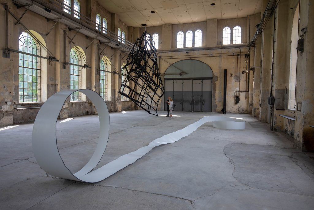 Vier Skulpturen im Kunstraum Dornbirn