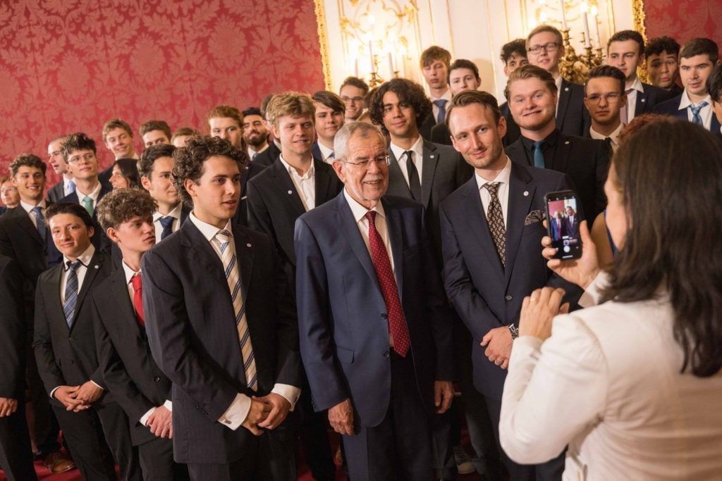 Österreich hat noch nie so viele Gedenkdiener in alle Welt verschickt