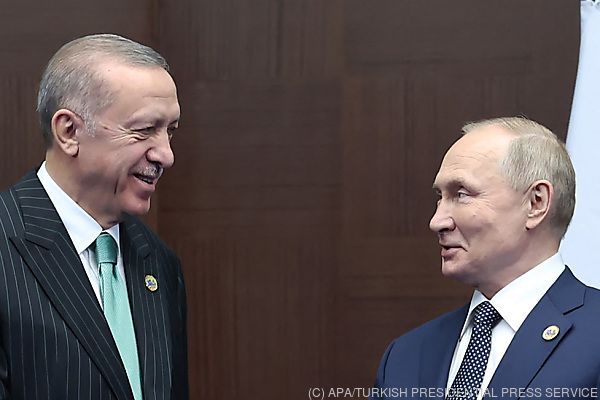 Erdogan kündigt Bau von Umschlagpunkt für russisches Gas an