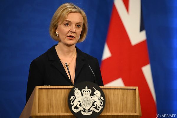 Britische Premierministerin Truss kämpft um ihr Amt