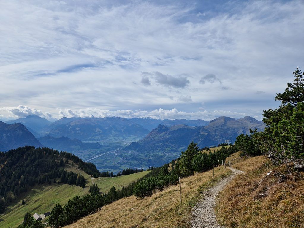 Wanderung zum Mittelpunkt Liechtensteins