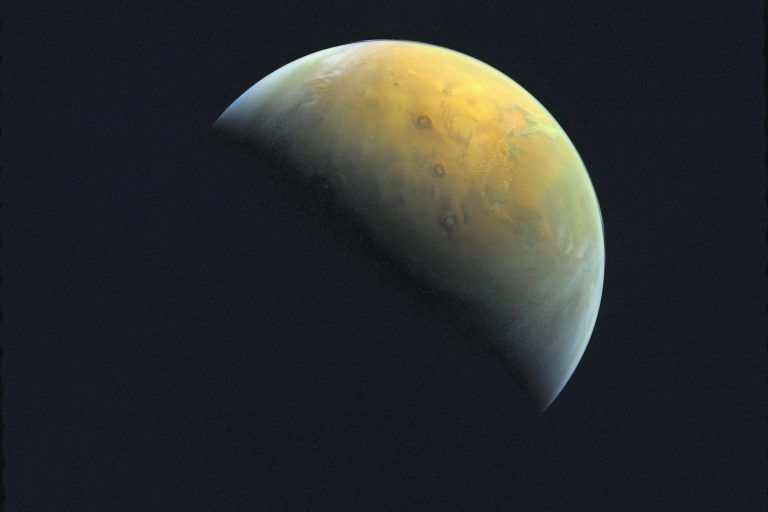 Der Mars ist der Erde derzeit besonders nah. <span class="copyright">UAE Space Agency/AP</span>