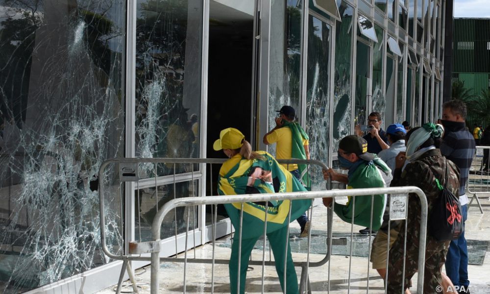 Brasiliens Präsident entlässt 40 Soldaten der Palastwache