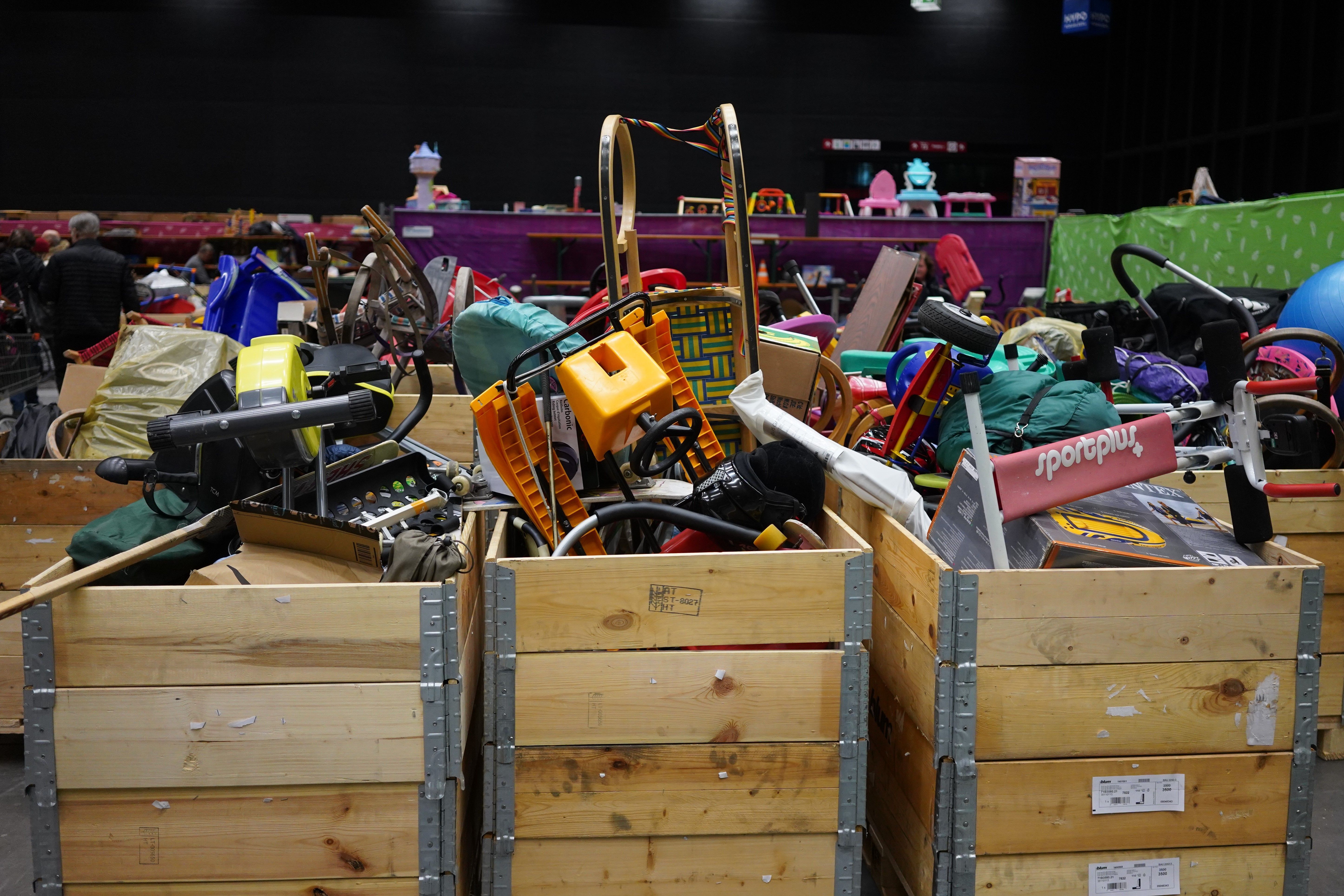 Waren am Dornbirner Flohmarkt. <span class="copyright">Dornbirner Flohmarkt </span>