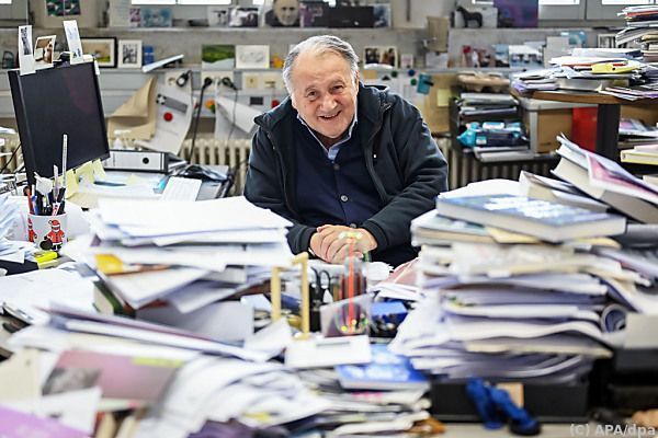 Peter Weibel plant in Wien bewohnbare Bibliothek für sich