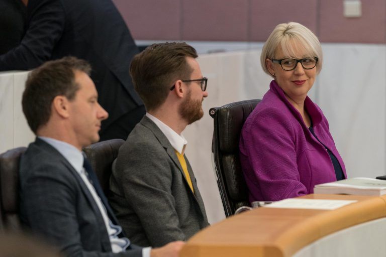 Die Neos-Abgeordneten Gerfried Thür, Johannes Gasser und Sabine Scheffknecht (von links). <span class="copyright">Stiplovsek</span>