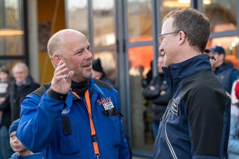 Links ist Markus Mayr, der Leiter von Saruv. <span class="copyright">VLK/SERRA</span>