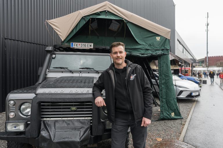 Jürgen Längle ist bereits zum zweiten mal mit Dachzelten auf der Schau!, wegen des breiten Publikums und der Vielfalt der Messe. <span class="copyright">Dietmar Stiplovsek</span>