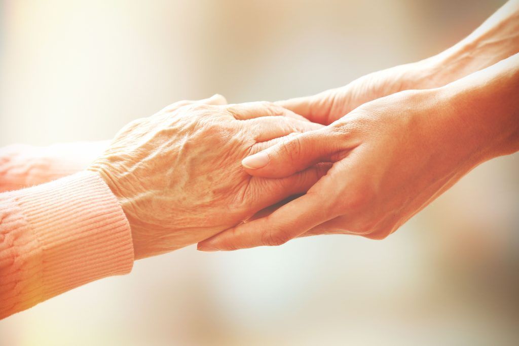Ausländische Fachkräfte: Wie der Staat den Weg in die Pflege erschwert