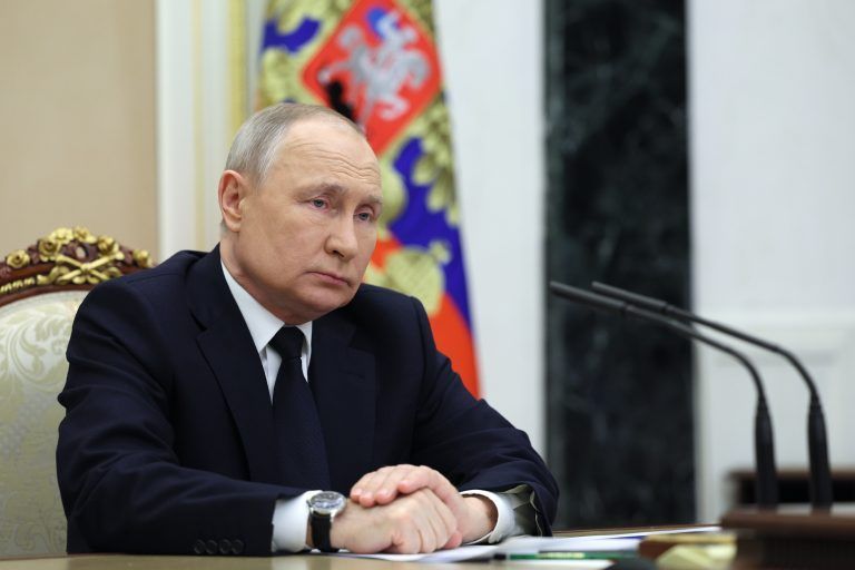 -Russlands Regierungschef Wladimir Putin will Atomwaffen in Belarus stationieren.<span class="copyright"> (C) AP/Gavriil Grigorov, Sputnik, Kremlin Pool Photo</span>