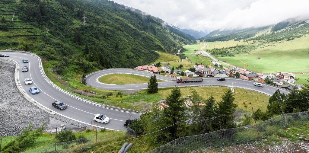 Über den Pass statt durch den Tunnel