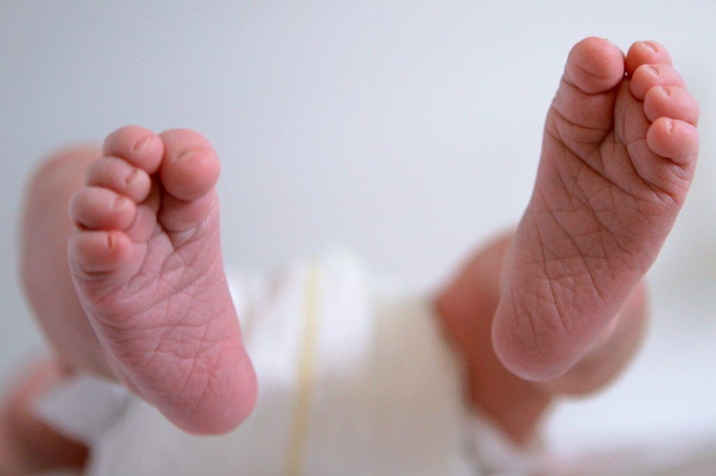 Babysitter für 1250 Euro pro Woche gesucht