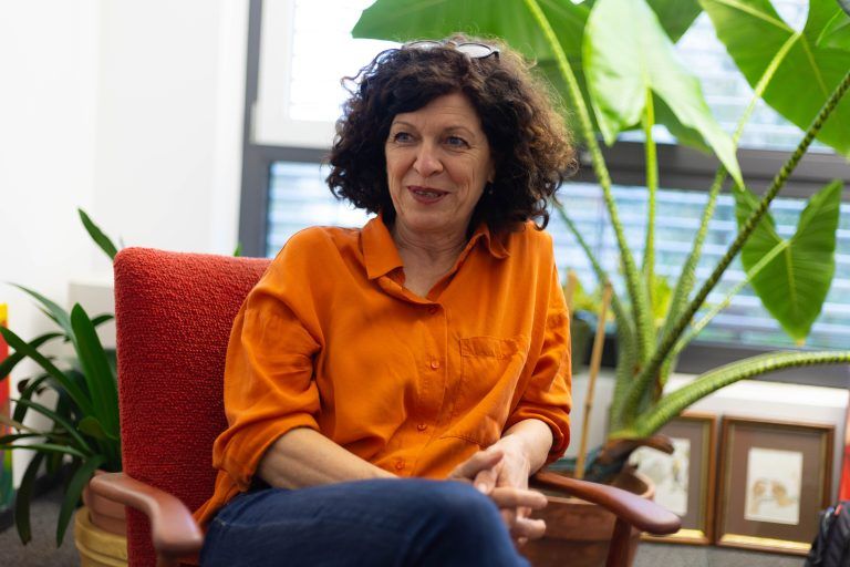 Katharina Daly von Promente im Interview <span class="copyright">hartinger</span>
