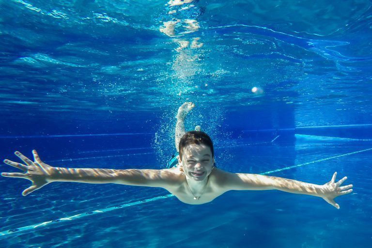 Weniger Besucher im Freibad wegen schlechtem Wetter <span class="copyright">Phillipp Steurer</span>