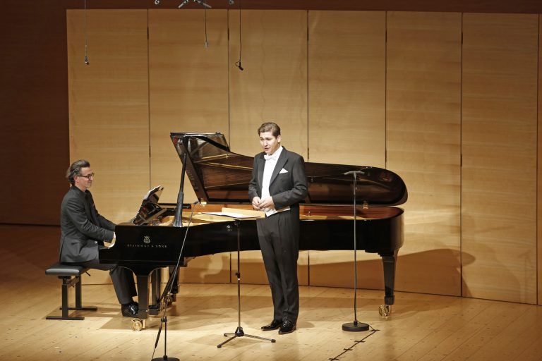 Patrick Grahl und Daniel Heide bei ihrem Auftritt in Schwarzenberg. <span class="copyright">Schubertiade/Sprenger</span>