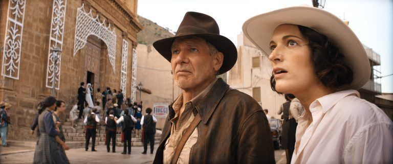 Indy ist wieder auf der Jagd nach einem wertvollen Artefakt. <span class="copyright">©2023 Lucasfilm Ltd. & TM</span>