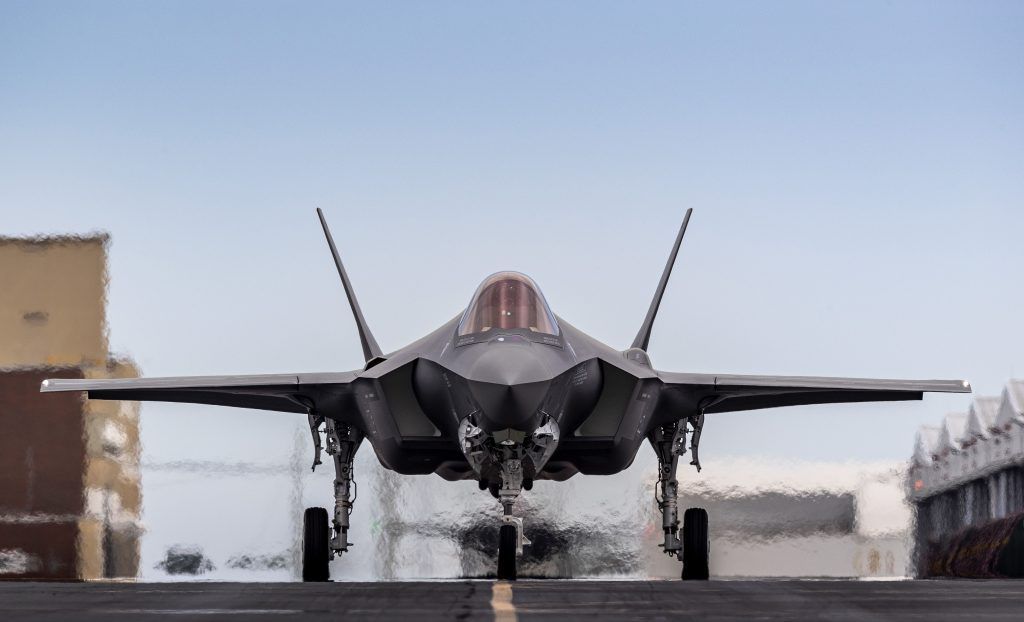 Zwei US-Tarnkappenjets nehmen Kurs auf Zeltweg