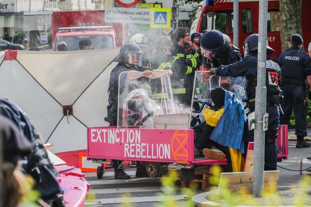 Das haben die Klimaproteste vor dem Landhaus gekostet