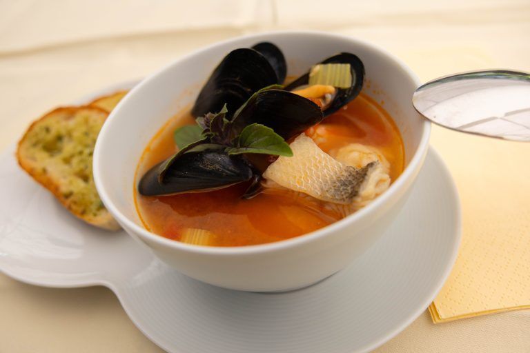 Für seine Fischsuppe ist er bekannt. <span class="copyright">Hartinger</span>