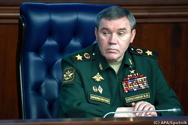 Russlands Generalstabschef erstmals wieder in Öffentlichkeit