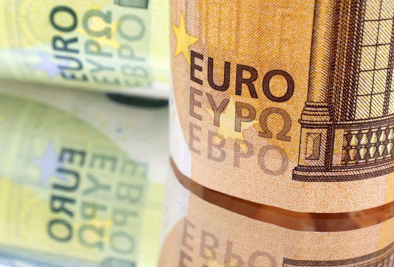 Die finanzielle Stabilität der Menschen in Österreich aufgrund der mittlerweile seit mehr als einem Jahr anhaltenden Kostensteigerungen steht mehr denn je auf dem Prüfstand. <span class="copyright">REUTERS/DADO RUVIC</span>