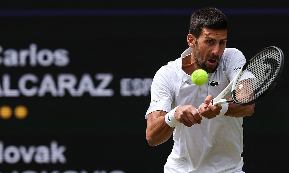 Djokovic gewinnt Satz eins gegen Alcaraz klar