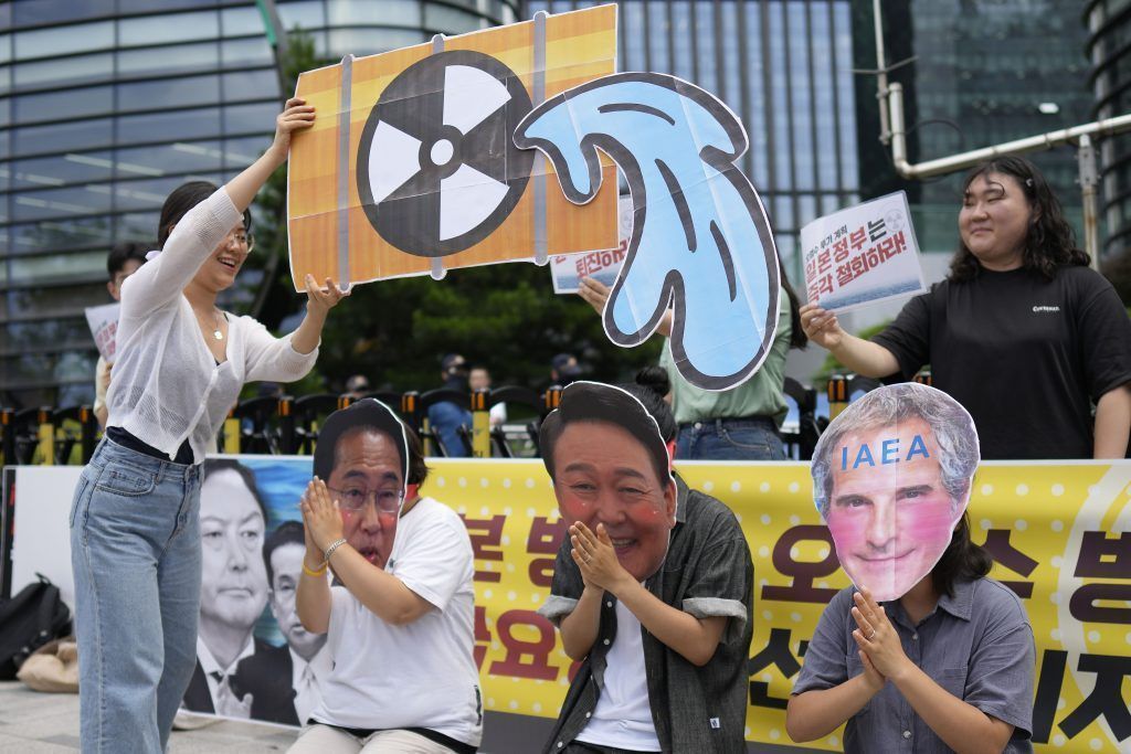 Japan gibt Erlaubnis für Entsorgung des Fukushima-Wasser