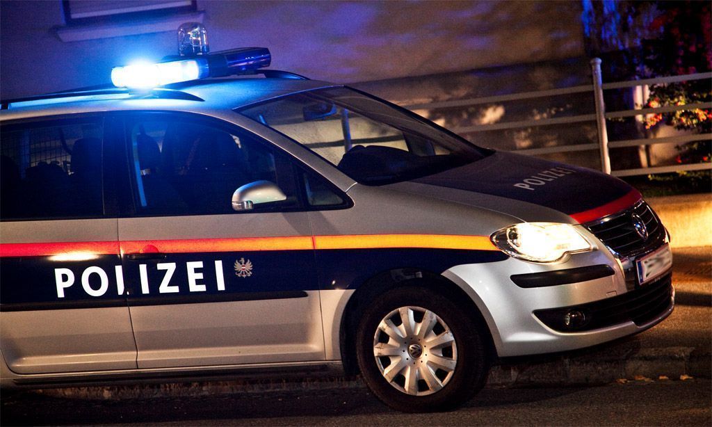 16-Jähriger bei Überfall mit Messer verletzt