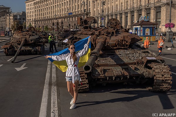 Nehammer sichert Ukraine Österreichs Solidarität zu