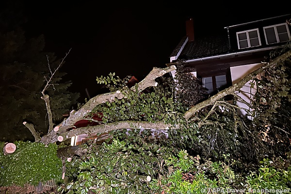 Ein Toter und Verletzte bei Unwetter im Süden Deutschlands