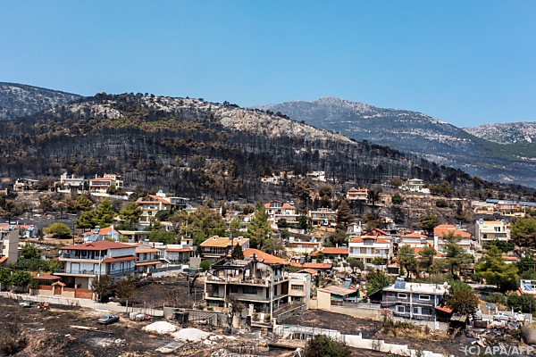 Feuer bei Athen abgeschwächt