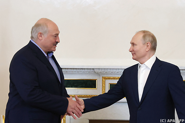 Lukaschenko sieht Putin ohne Schuld bei Absturz Prigoschins