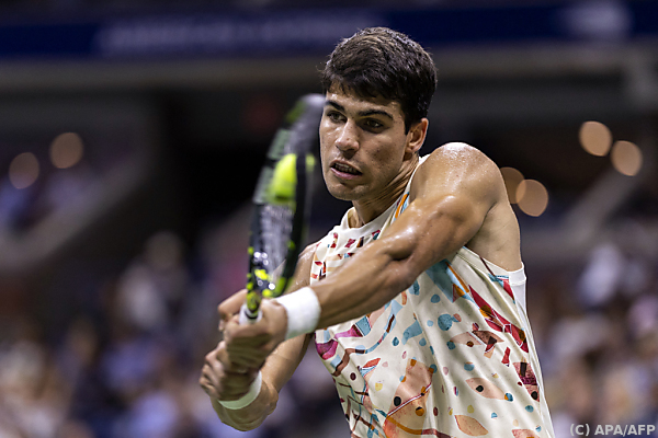 Alcaraz profitiert zum US-Open-Auftakt von Aufgabe
