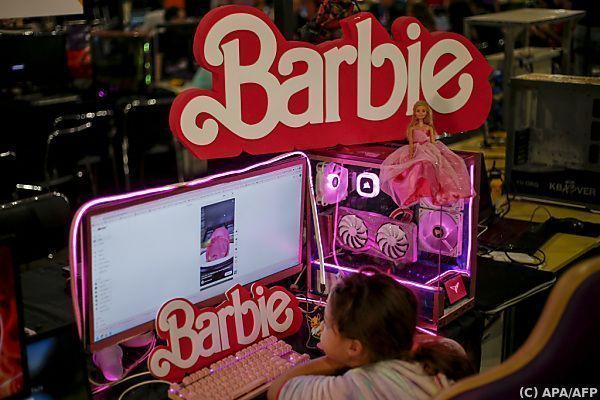 Große Ausstellung in London zu Barbies 65. Geburtstag