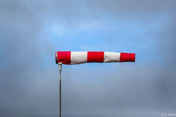 Föhnsturm überzieht am Freitag Österreich