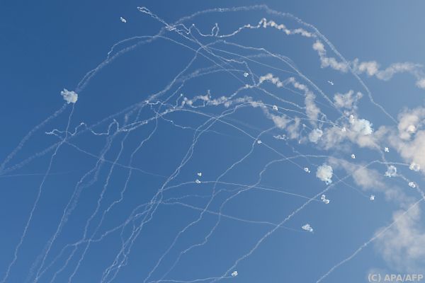 Hamas greift Israel wieder mit Raketen an