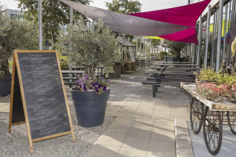 <span class="copyright">roland paulitsch</span>