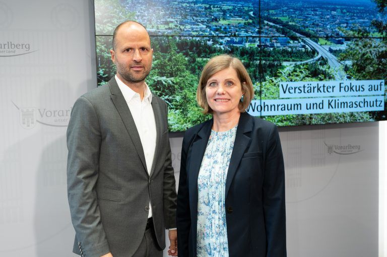 Landesrat Marco Tittler und Landesstatthalterin Barbara Schöbi-Fink. <span class="copyright">Alexandra Serra</span>