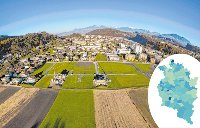 Hier wird an der Grenze zur Landesgrünzone in Feldkirch gebaut. <span class="copyright">Stiplovsek/Neue</span>