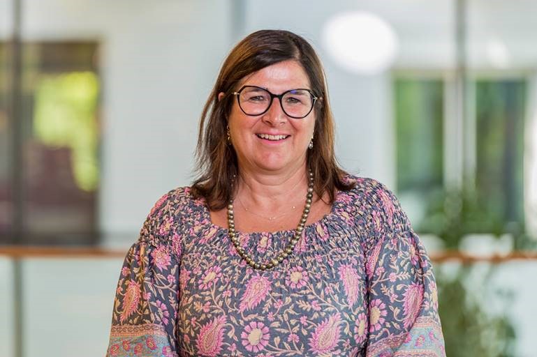 Dr. Karin Hinteregger